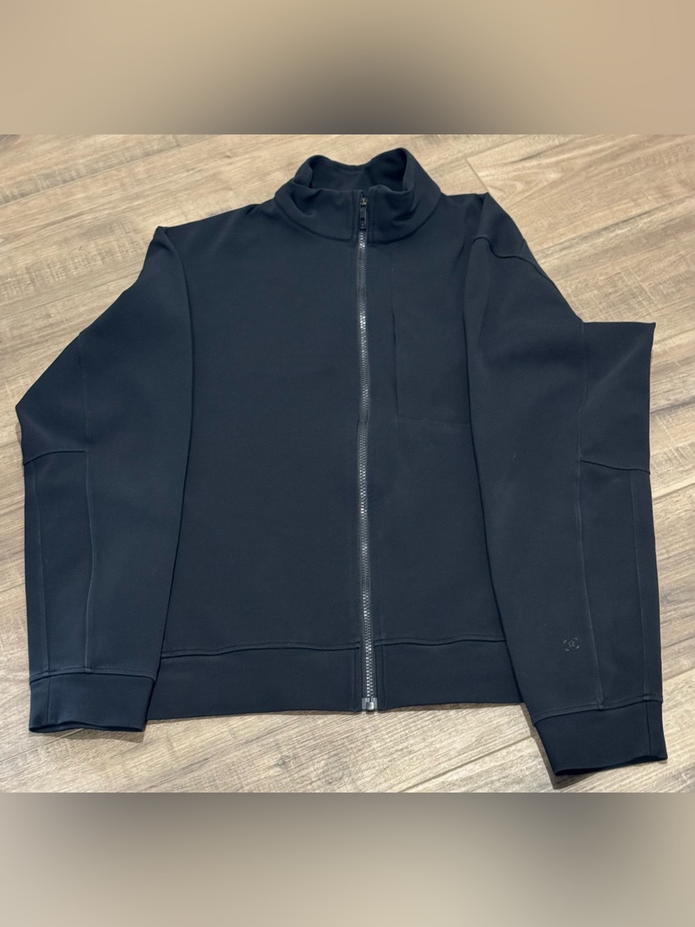 Lululemon Sky Loft Insulated Jacket - Black - Men’s XL - Excellent Condition